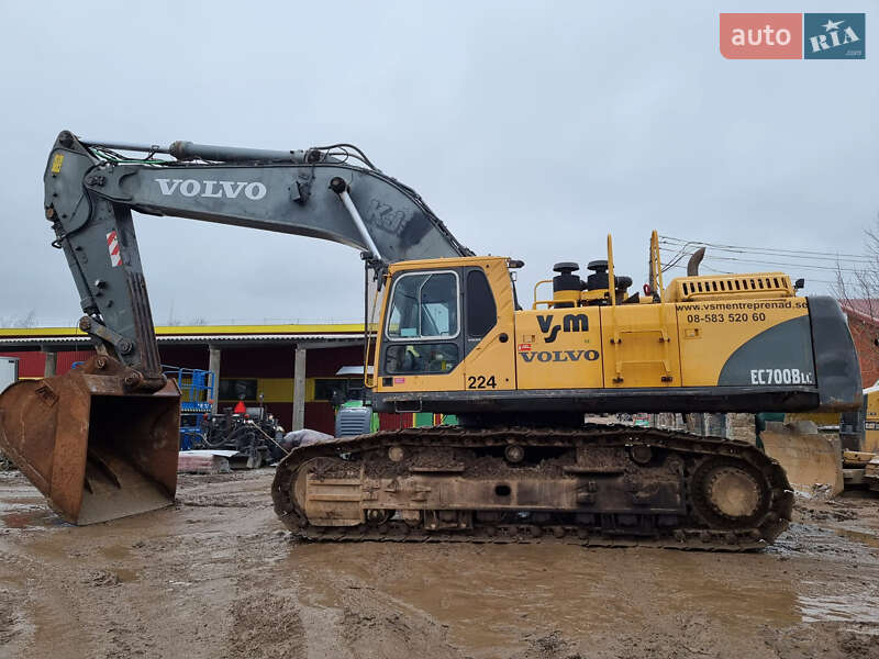 Гусеничный экскаватор Volvo EC 750D 2007 в Львове