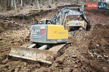 Гусеничный экскаватор Volvo ECR 235EL 2011 в Хусте