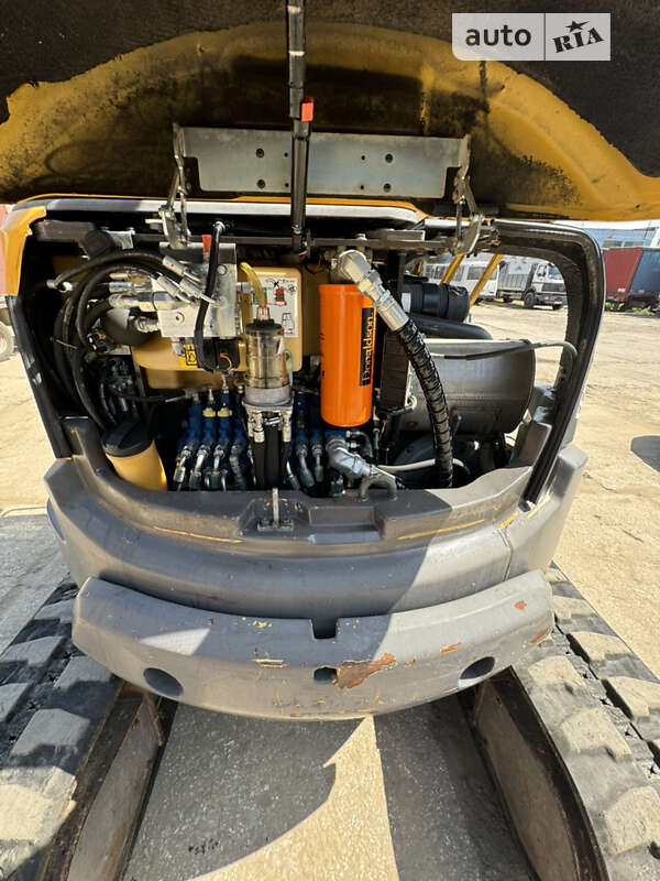 Миниэкскаватор Volvo ECR 50D 2015 в Луцке