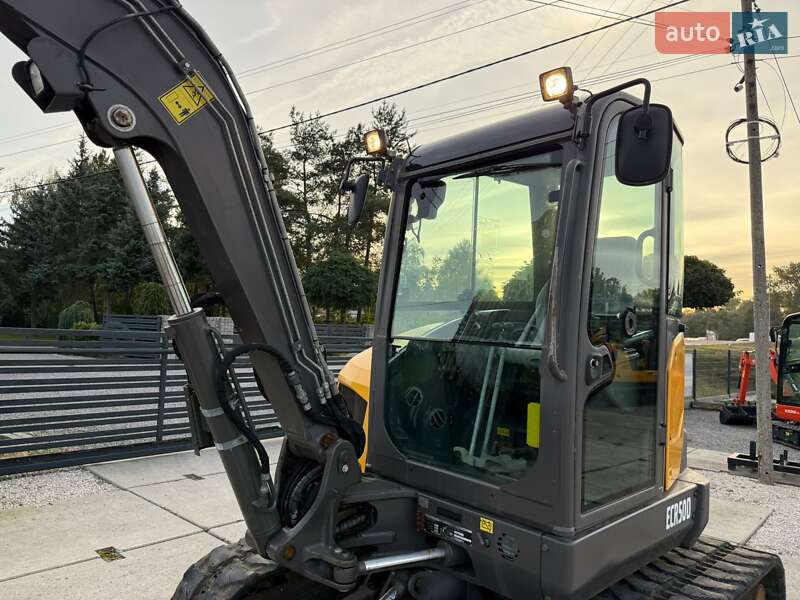 Миниэкскаватор Volvo ECR 50D 2016 в Ужгороде фото 17 Миниэкскаватор Volvo ECR 50D 2016 в Ужгороде