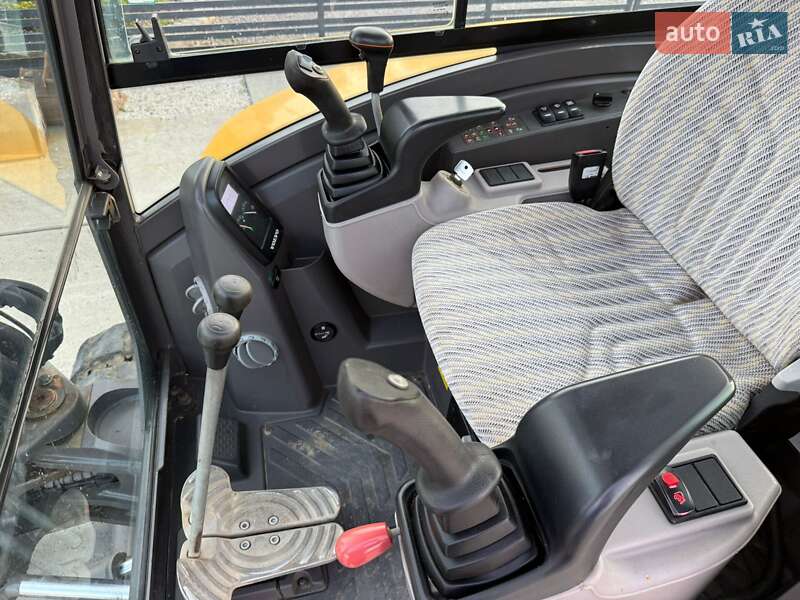 Миниэкскаватор Volvo ECR 50D 2016 в Ужгороде фото 19 Миниэкскаватор Volvo ECR 50D 2016 в Ужгороде