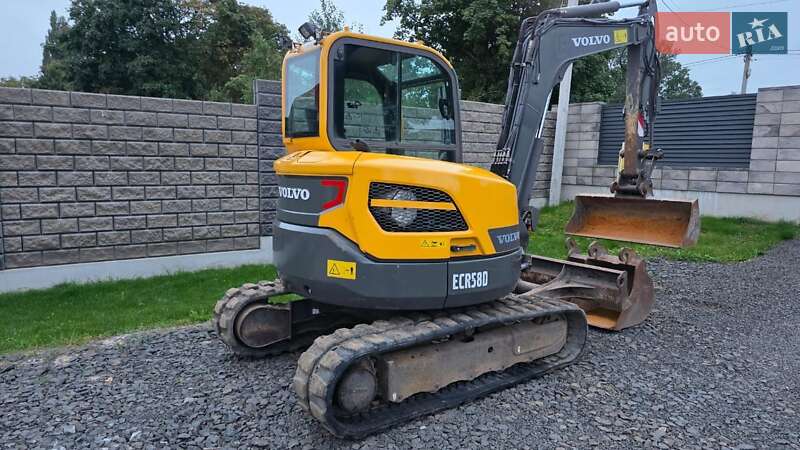 Міні-екскаватор Volvo ECR 58D 2016 в Луцьку