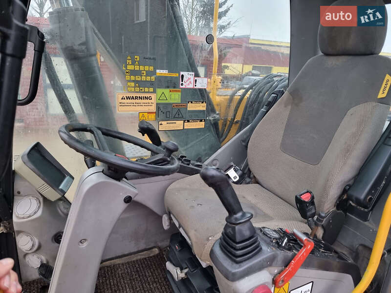 Колесный экскаватор Volvo EW 160 2012 в Одессе