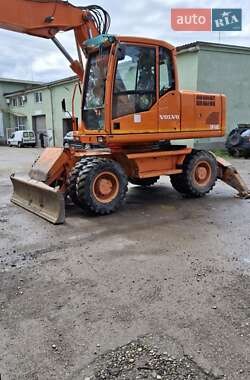 Колесный экскаватор Volvo EW 160 2010 в Тересве