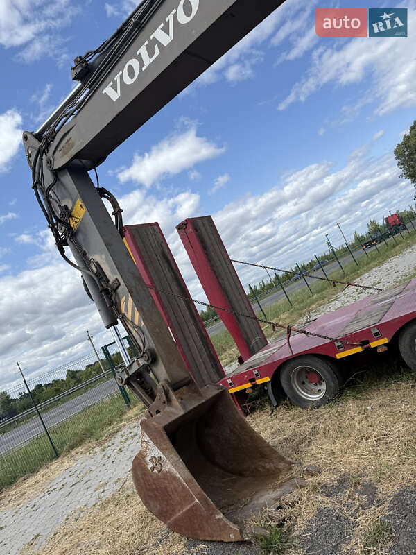 Экскаватор погрузчик Volvo EW 160 2000 в Днепре