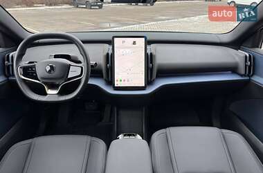 Внедорожник / Кроссовер Volvo EX30 2023 в 