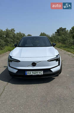 Внедорожник / Кроссовер Volvo EX30 2024 в 