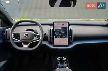Внедорожник / Кроссовер Volvo EX30 2024 в 