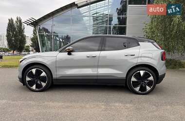 Внедорожник / Кроссовер Volvo EX30 2024 в 