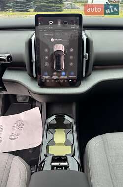 Внедорожник / Кроссовер Volvo EX30 2024 в 