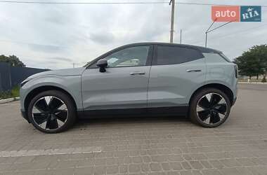 Внедорожник / Кроссовер Volvo EX30 2024 в 