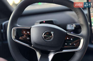 Внедорожник / Кроссовер Volvo EX30 2023 в 