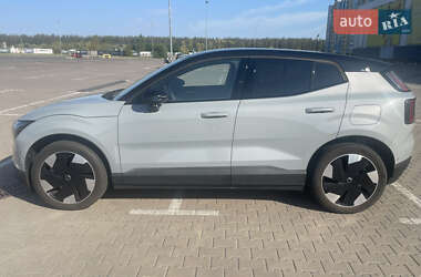 Внедорожник / Кроссовер Volvo EX30 2024 в 