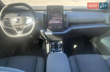 Внедорожник / Кроссовер Volvo EX30 2024 в 