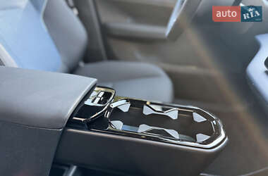 Внедорожник / Кроссовер Volvo EX30 2024 в 