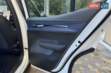 Внедорожник / Кроссовер Volvo EX30 2024 в 