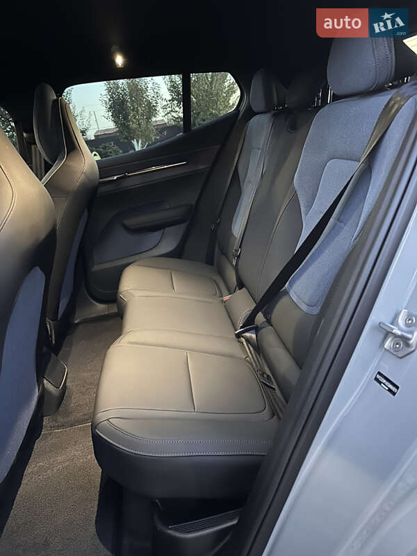 Позашляховик / Кросовер Volvo EX30 2024 в Ужгороді