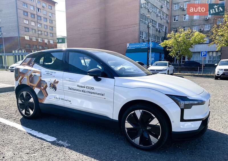 Позашляховик / Кросовер Volvo EX30 2024 в Дніпрі