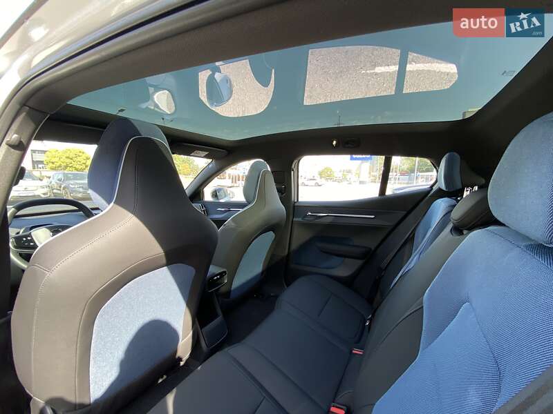 Позашляховик / Кросовер Volvo EX30 2024 в Дніпрі