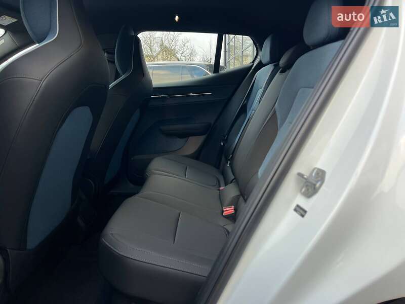 Внедорожник / Кроссовер Volvo EX30 2024 в Ивано-Франковске фото 22 Внедорожник / Кроссовер Volvo EX30 2024 в Ивано-Франковске
