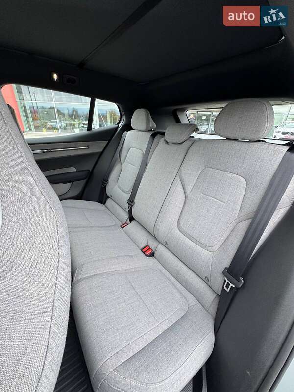 Внедорожник / Кроссовер Volvo EX30 2025 в Полтаве