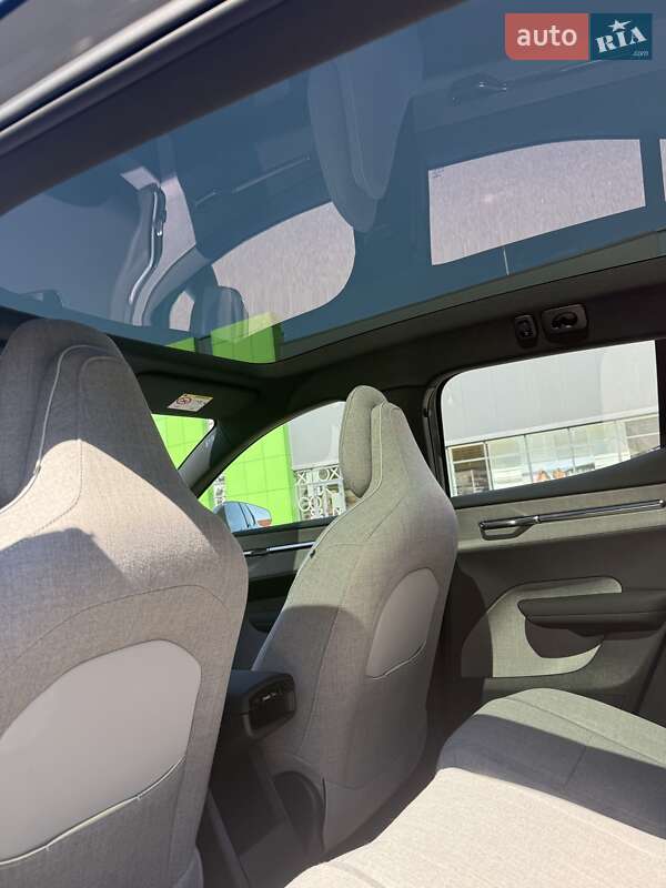 Внедорожник / Кроссовер Volvo EX30 2025 в Киеве фото 13 Внедорожник / Кроссовер Volvo EX30 2025 в Киеве