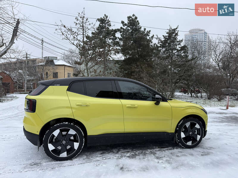 Внедорожник / Кроссовер Volvo EX30 2024 в Одессе