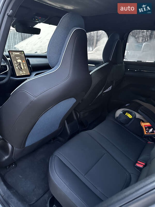 Внедорожник / Кроссовер Volvo EX30 2024 в Харькове