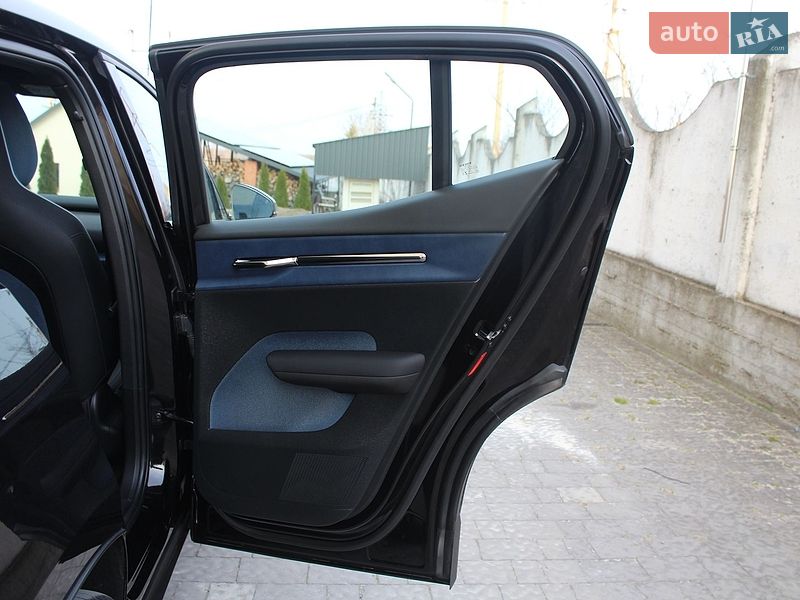 Внедорожник / Кроссовер Volvo EX30 2024 в Трускавце