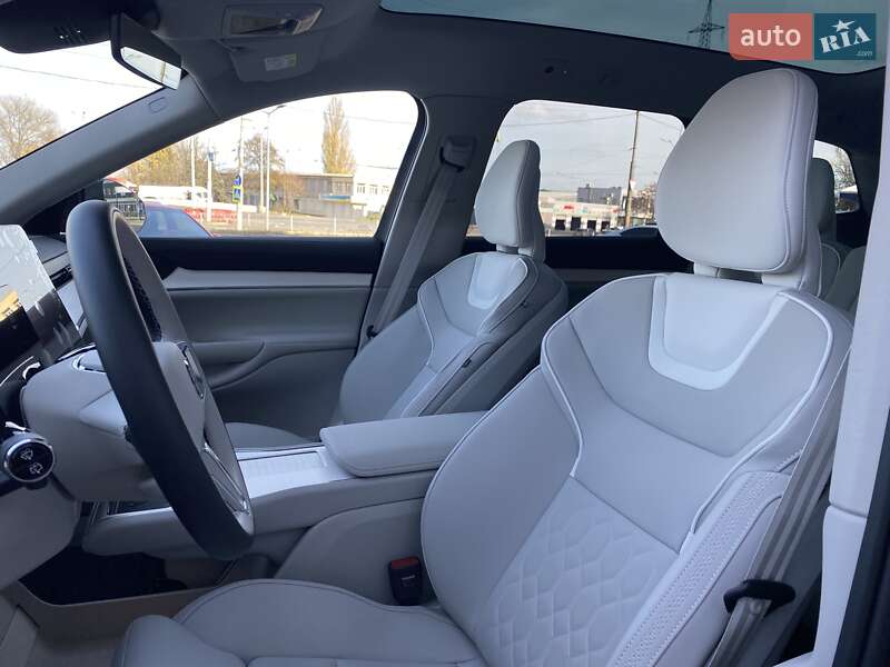 Позашляховик / Кросовер Volvo EX90 2025 в Дніпрі фото 40 Позашляховик / Кросовер Volvo EX90 2025 в Дніпрі