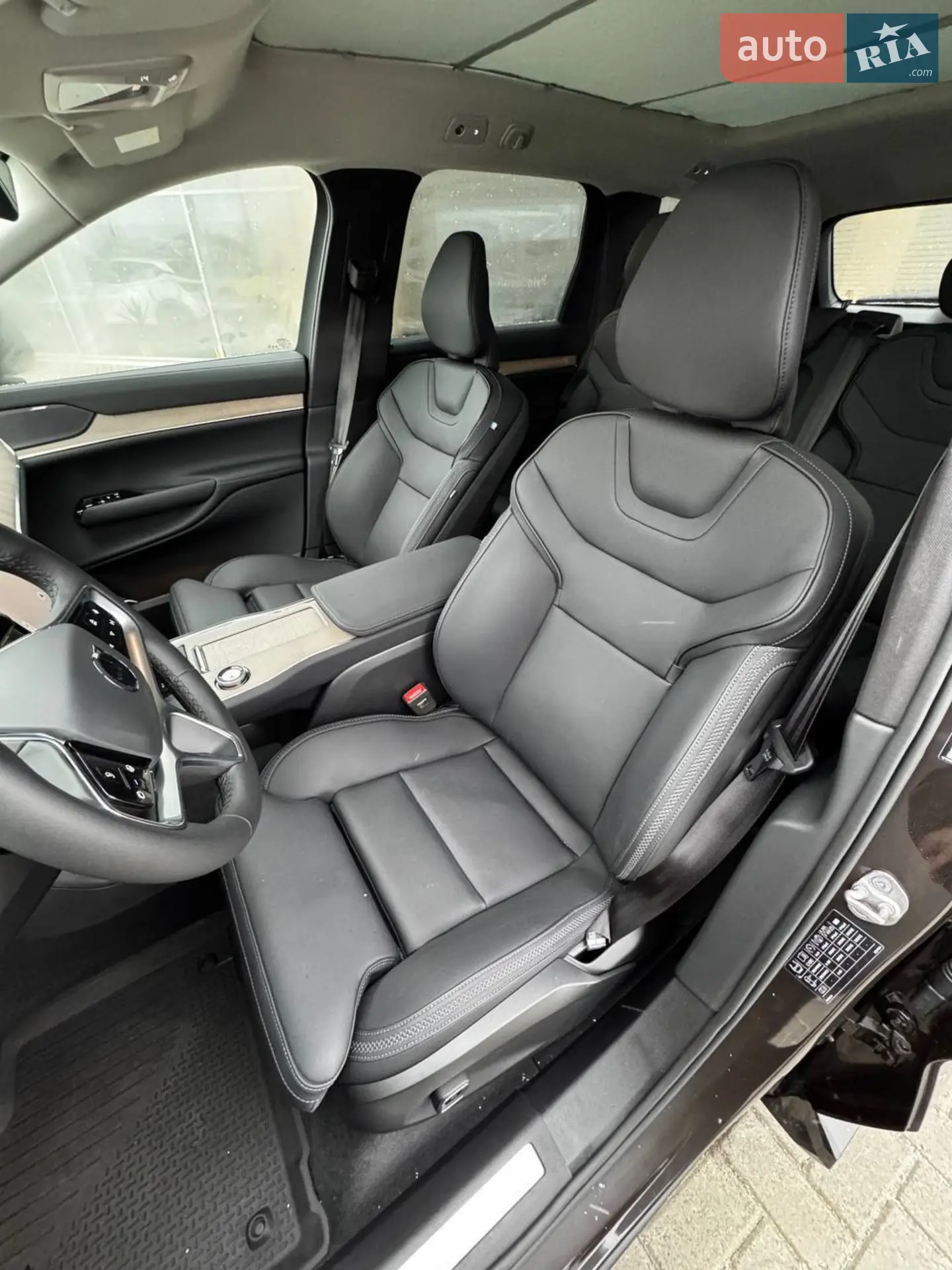 2025 Volvo EX90 - мініатюра 16