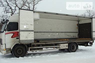 Грузовой фургон Volvo FH 12 2001 в Сватово
