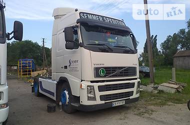 Тягач Volvo FH 12 2005 в Ніжині