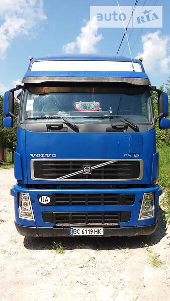 Тягач Volvo FH 12 2004 в Львове