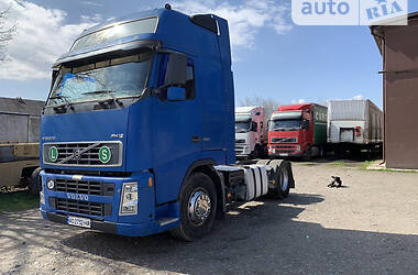 Тягач Volvo FH 12 2003 в Тячеве