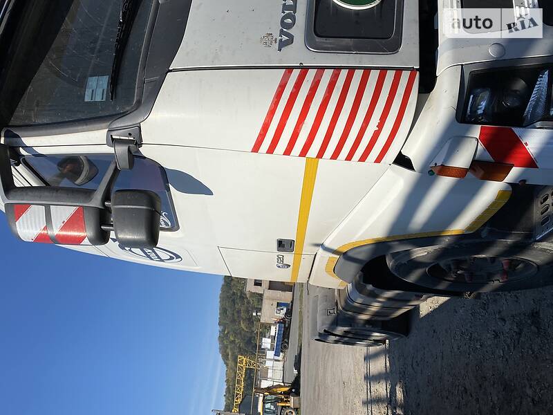 Тягач Volvo FH 12 2007 в Киеве