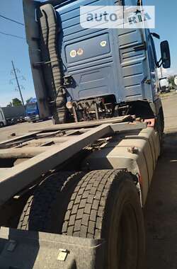 Тягач Volvo FH 12 2001 в 