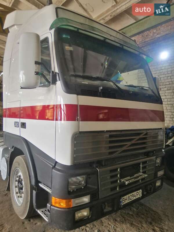 Тягач Volvo FH 12 2000 в Черноморске