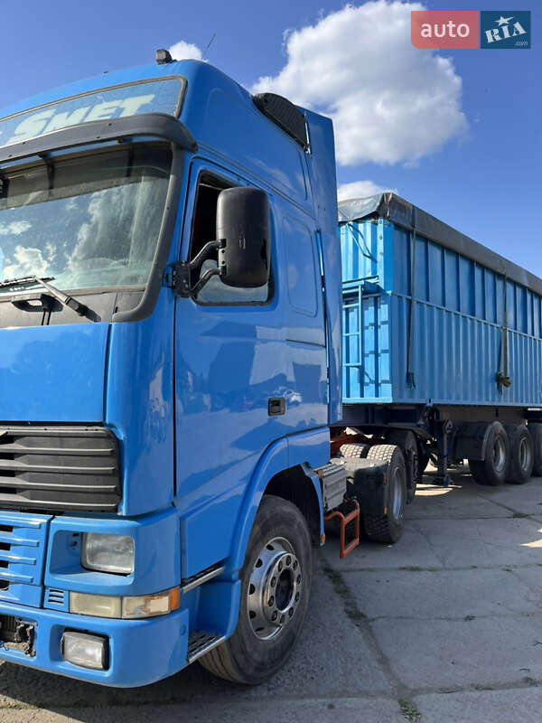 Грузовой фургон Volvo FH 12 2000 в Черноморске