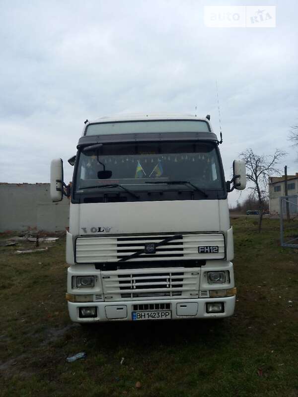 Зерновоз Volvo FH 12 2001 в Чечельнике фото 9 Зерновоз Volvo FH 12 2001 в Чечельнике