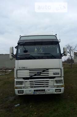 Зерновоз Volvo FH 12 2001 в Чечельнику