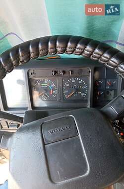 Тягач Volvo FH 12 2000 в 