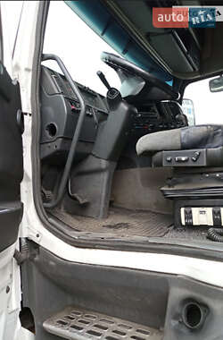 Кран-манипулятор Volvo FH 12 2000 в 