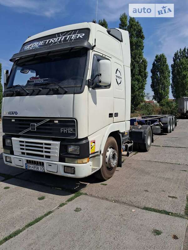 Контейнеровоз Volvo FH 12 2001 в Одессе