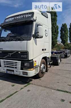 Контейнеровоз Volvo FH 12 2001 в 