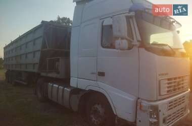 Зерновоз Volvo FH 12 2004 в 