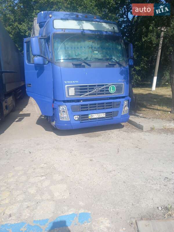 Тягач Volvo FH 12 2003 в Арцизе