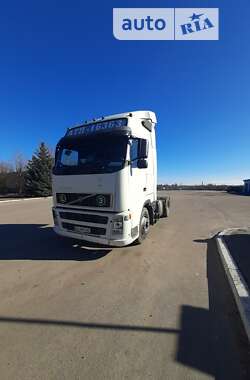 Тягач Volvo FH 12 2002 в Харкові