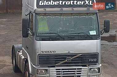 Тягач Volvo FH 12 2002 в Радехові