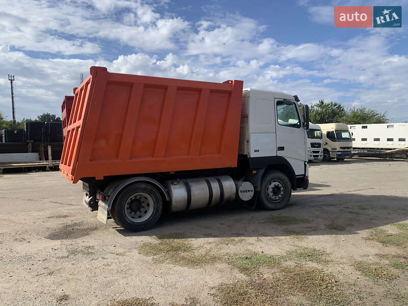 Самосвал Volvo FH 12 2001 в Казатине